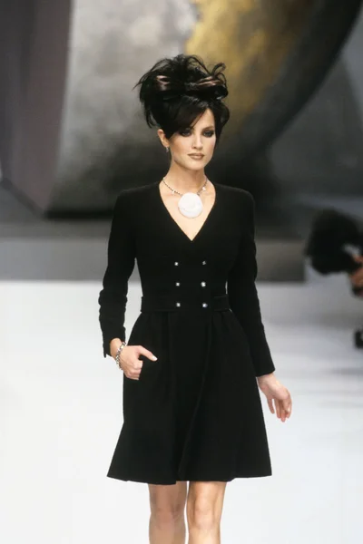 Look 17